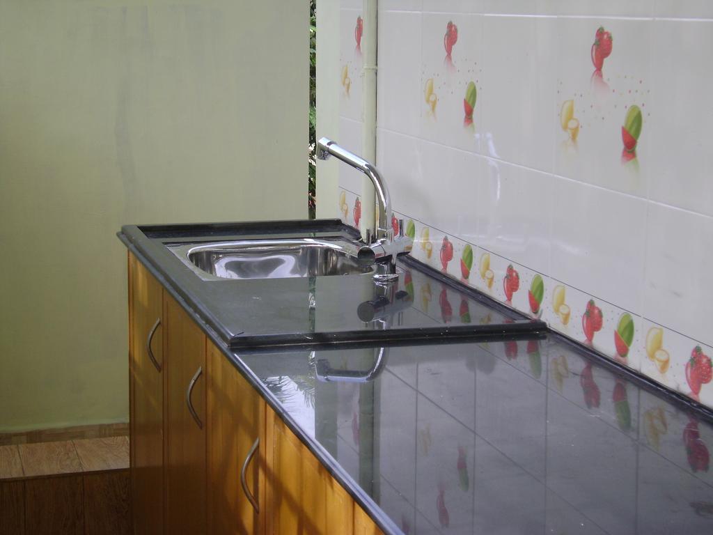 Cbr Ayurhealth Apartment Канур Екстериор снимка