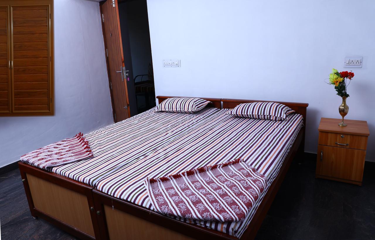 Cbr Ayurhealth Apartment Канур Екстериор снимка